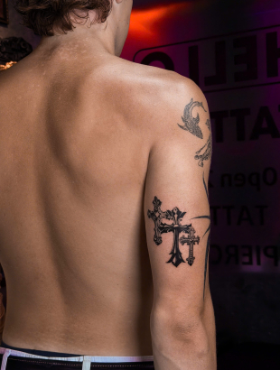 HELLO TATTOO - TATTOO HOI AN 